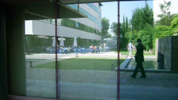 2007 - Walking into the Pyro Studios offices for my first interview.